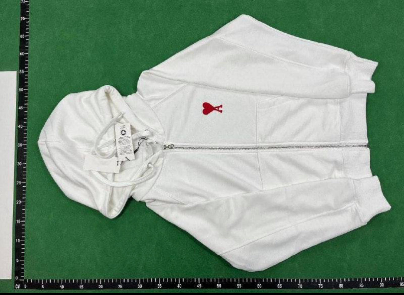 Ami Zipper